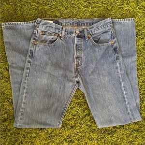 Vtg Levi’s 501 button-fly Jeans